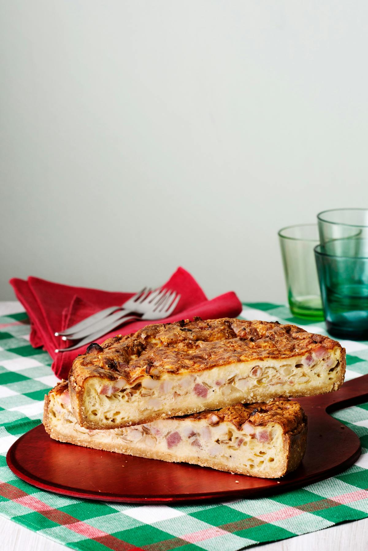 Keto quiche med bacon och cheddar